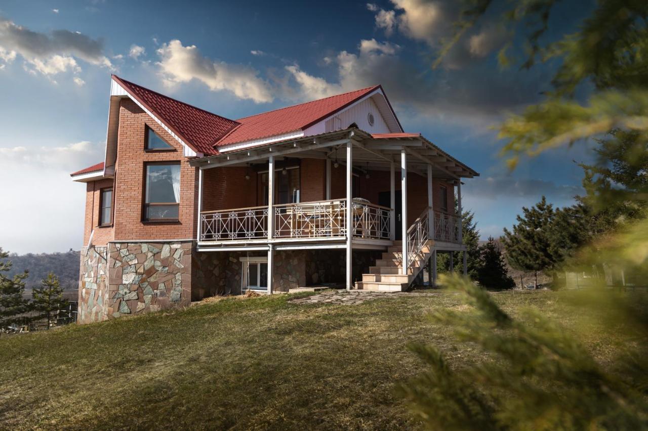 Mountain View Chalet Kaynazarka